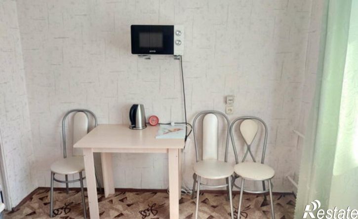 1-комн квартира улица Хользунова, 80,  д. 80