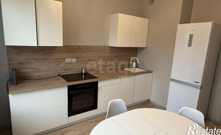 3-комн квартира ул Загоровского, 13 2,  д. 13 2,  к. 2