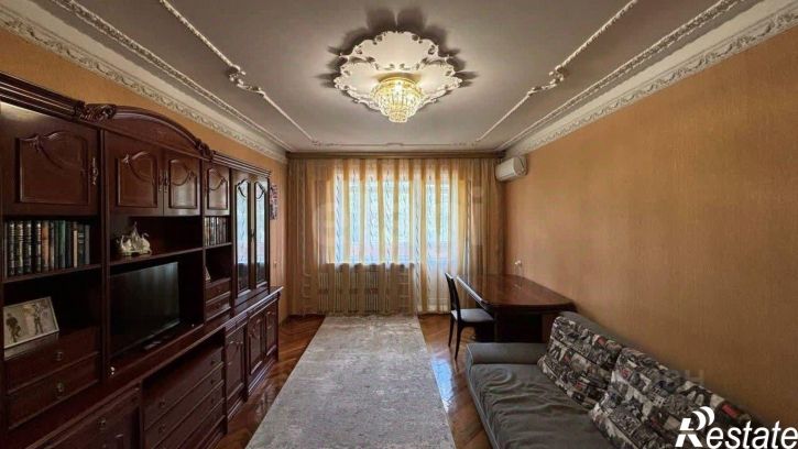 3-комн квартира б-р Победы, 24,  д. 24