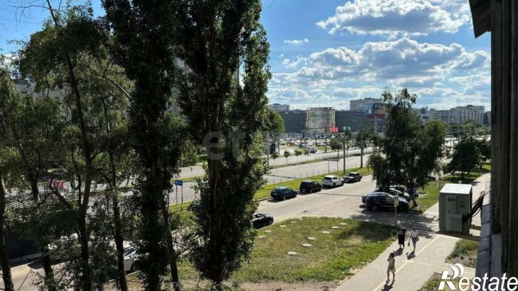 3-комн квартира б-р Победы, 24,  д. 24
