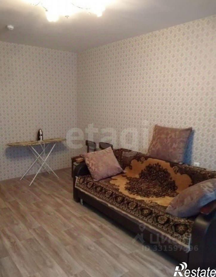 1-комн квартира улица Кривошеина, 13/13,  д. 13/13