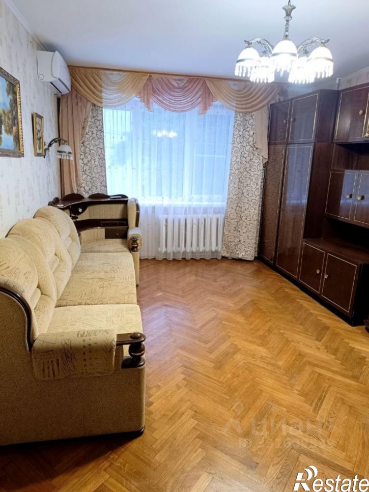 4-комн квартира ул Морозова, 12,  д. 12