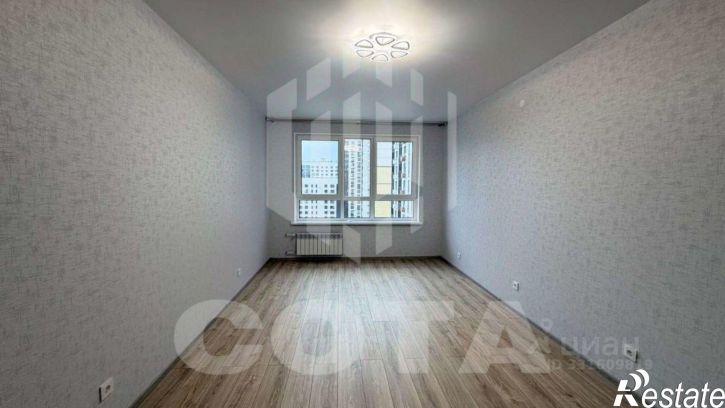 3-комн квартира ул Пескова, 8,  д. 8