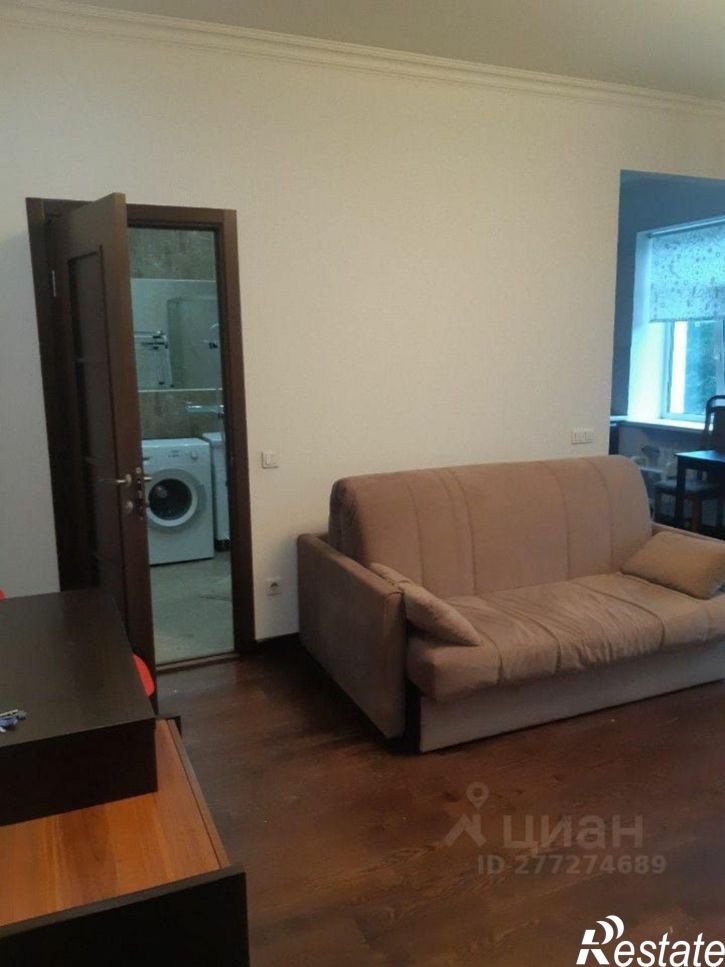 2-комн квартира пл Ленина, 8,  д. 8