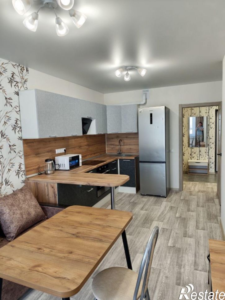 2-комн квартира пр-кт Патриотов, 3б,  д. 3б