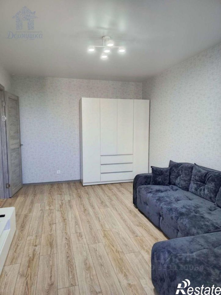 2-комн квартира улица Пескова, 8,  д. 8