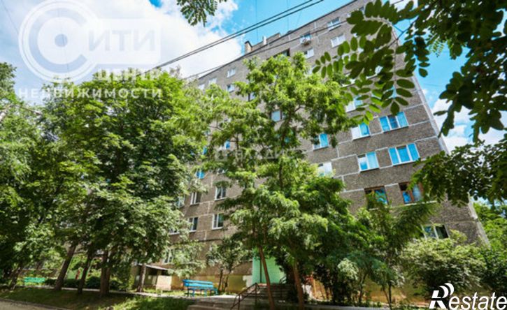 4-комн квартира улица 60-й Армии, 15,  д. 15