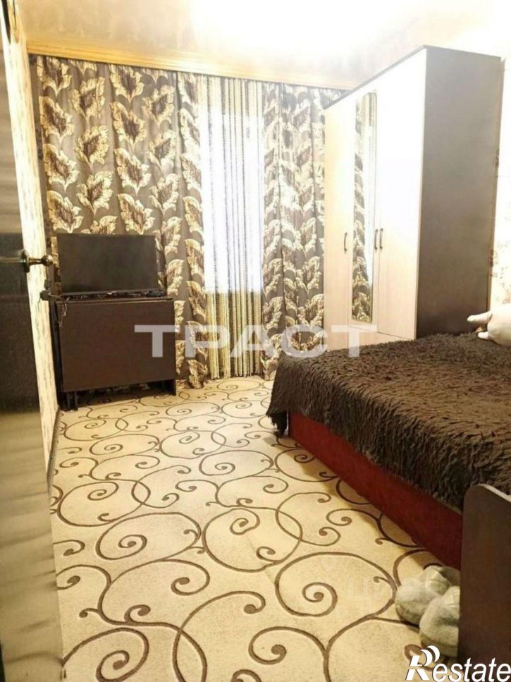 4-комн квартира б-р Победы, 28,  д. 28