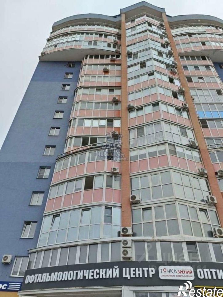 2-комн квартира б-р Победы, 42,  д. 42