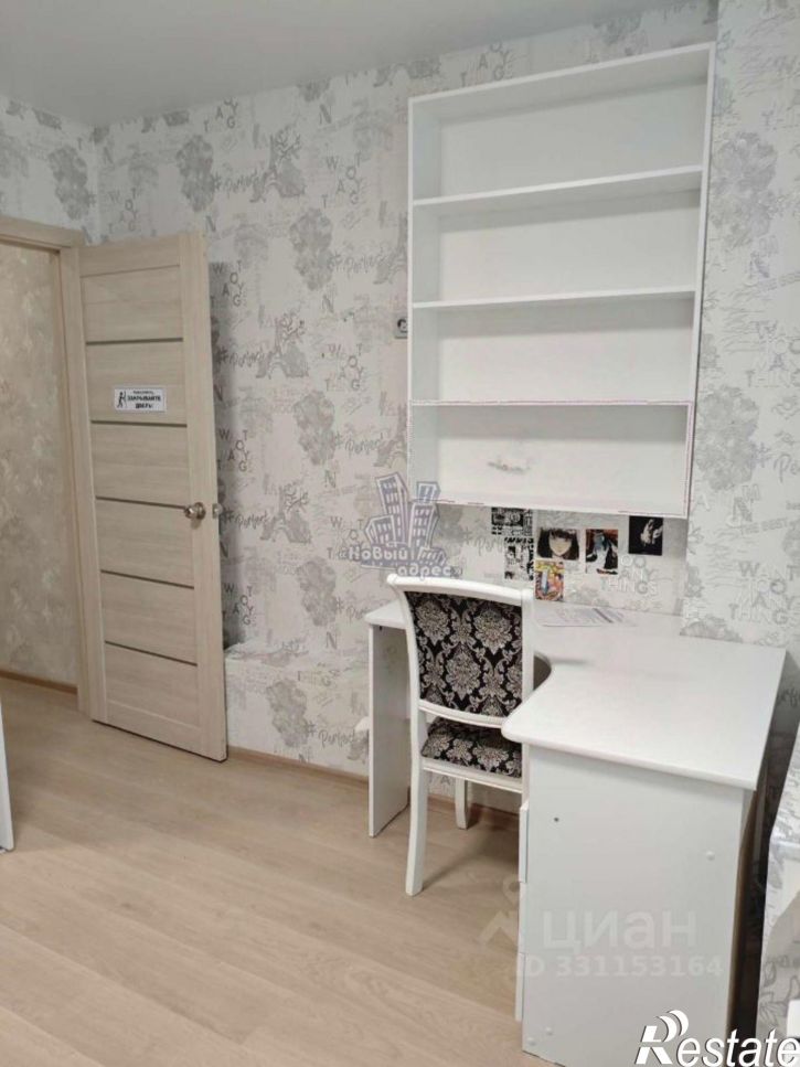 2-комн квартира б-р Победы, 42,  д. 42