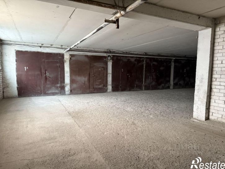 Гараж/парковка ул 40 лет Октября, 1б,  д. 1б
