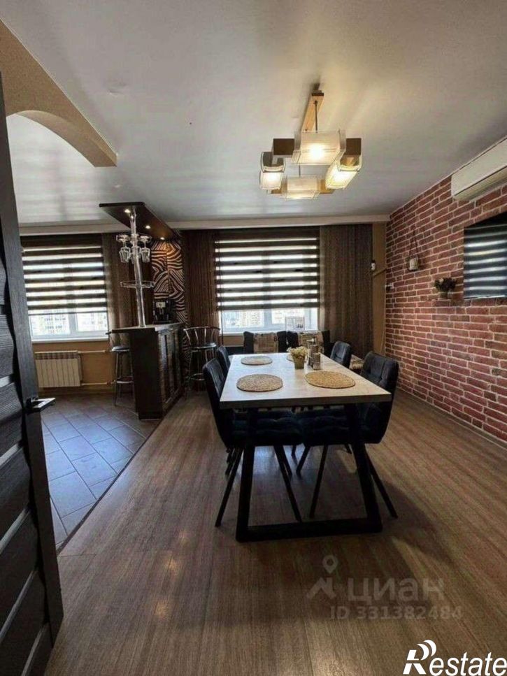 2-комн квартира ул Антонова-Овсеенко, 7б,  д. 7б