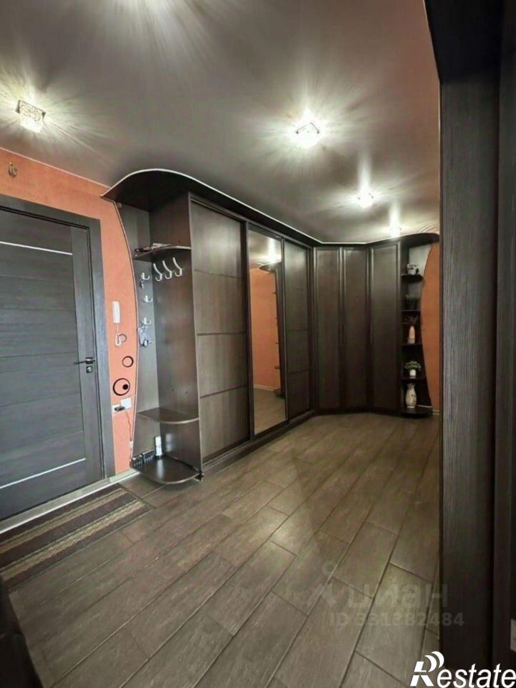2-комн квартира ул Антонова-Овсеенко, 7б,  д. 7б