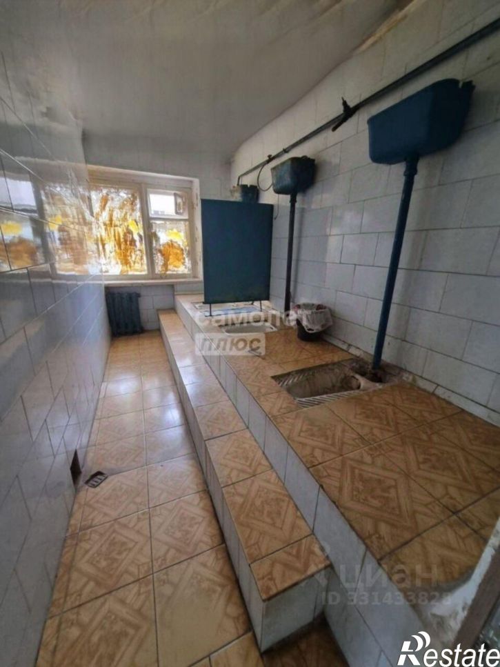 Комната ул Молодогвардейцев, 12,  д. 12