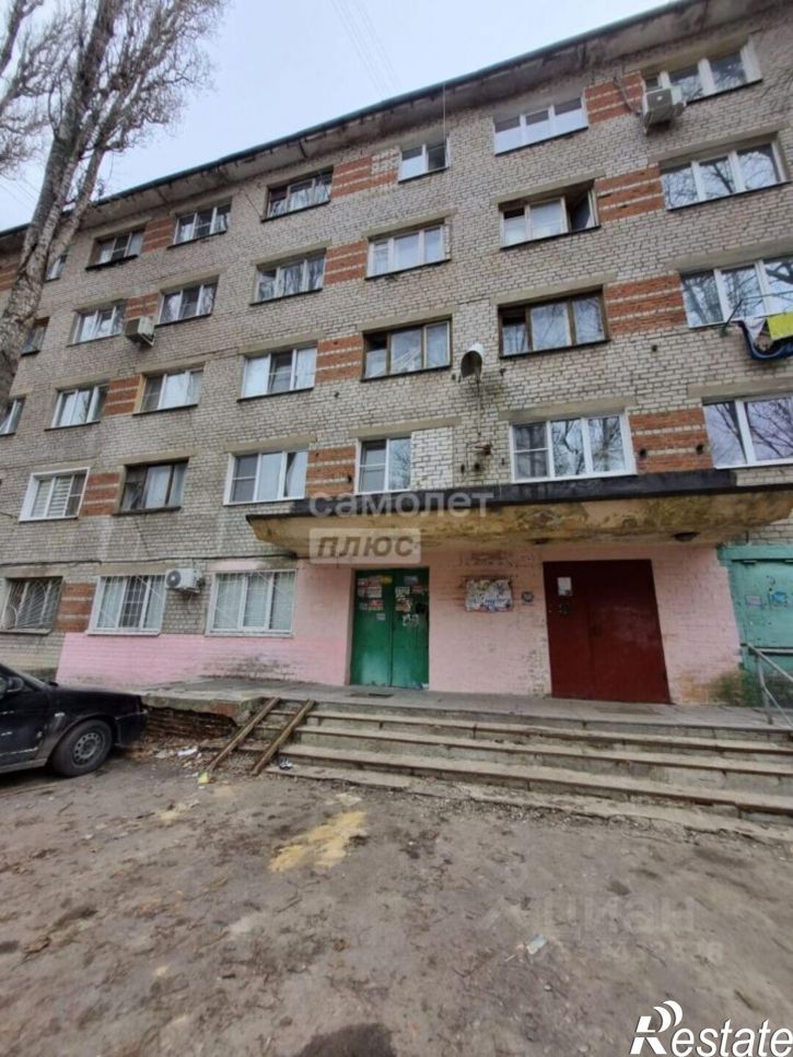 Комната ул Молодогвардейцев, 12,  д. 12