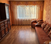 3-комн, 65кв м, этаж 3/9 б-р Победы, 12
