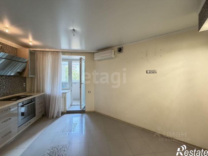 3-комн квартира б-р Победы, 51а,  д. 51а