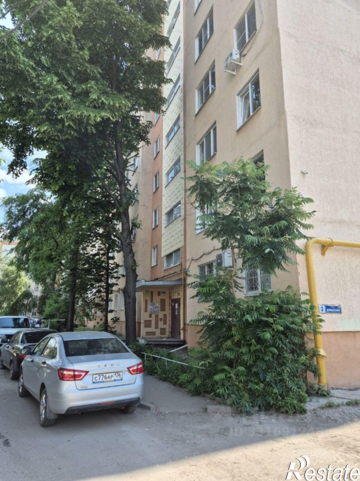3-комн квартира ул Донбасская, 3,  д. 3