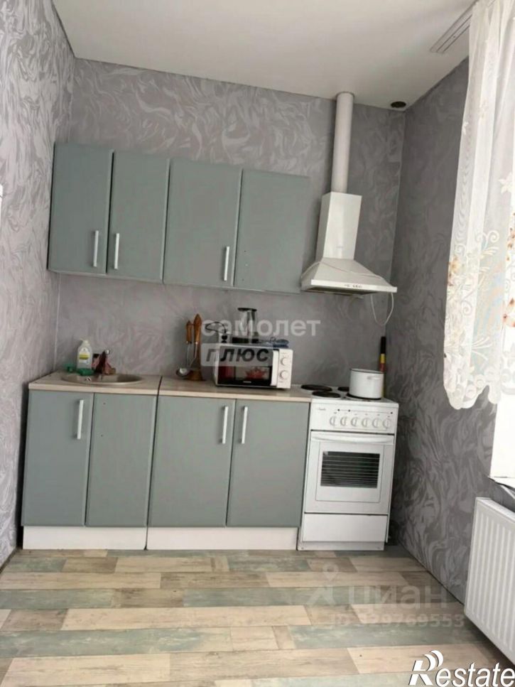 2-комн квартира наб Максима Горького, 49б,  д. 49б