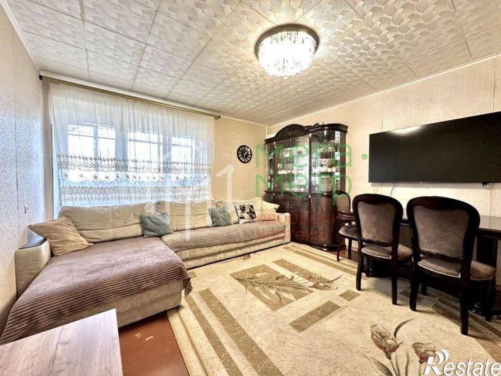 4-комн квартира ул 9 Января, 87,  д. 87
