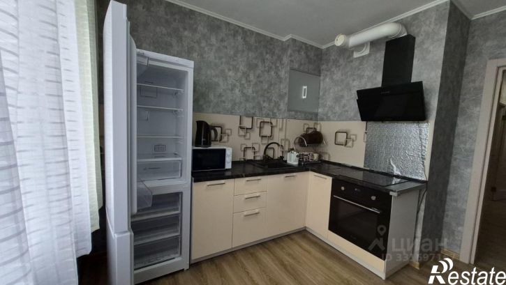 2-комн квартира ул Переверткина, 1/3,  д. 1/3