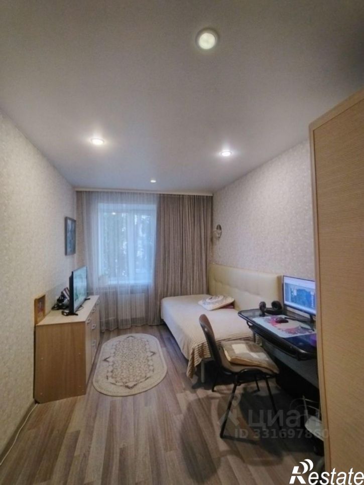 4-комн квартира ул Моисеева, 25,  д. 25