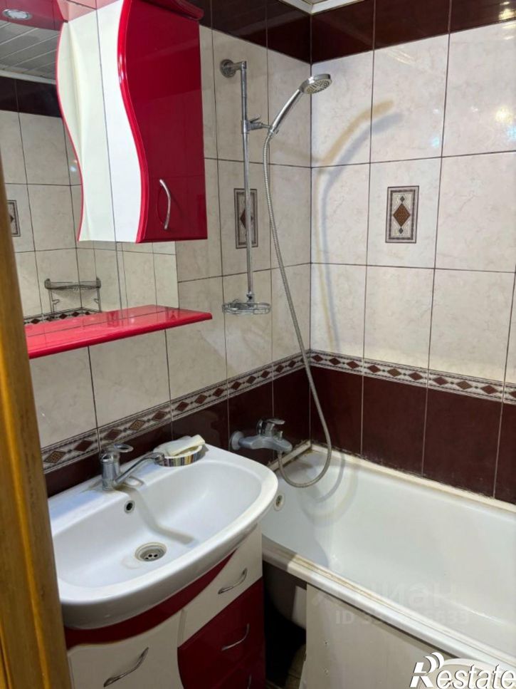 3-комн квартира б-р Победы, 12,  д. 12