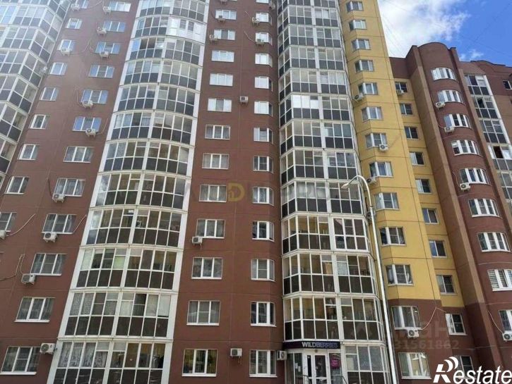 2-комн квартира ул Артамонова, 34/8,  д. 34/8