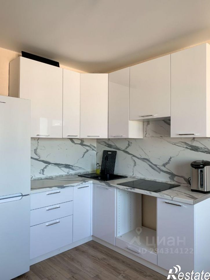 2-комн квартира ул Артамонова, 22и,  д. 22и