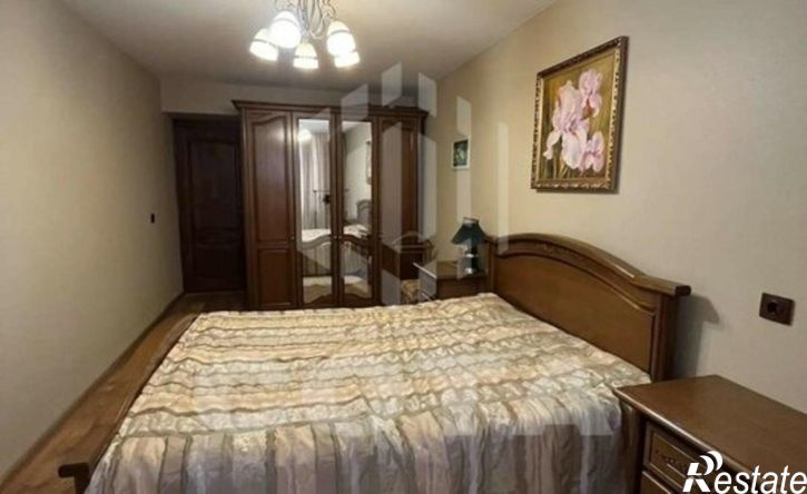 3-комн квартира ул Генерала Лизюкова, 76,  д. 76