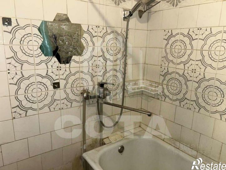 2-комн квартира ул 121 стрелковой дивизии, 58,  д. 58