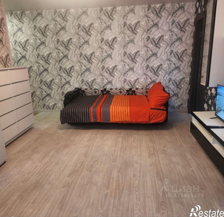 3-комн квартира ул 20-летия Октября, 92,  д. 92