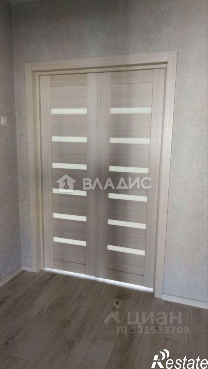 2-комн квартира ул Академика Гмелина, 10,  д. 10