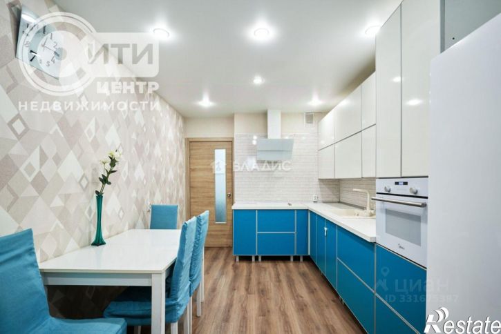 3-комн квартира Московский пр-кт, 122,  д. 122