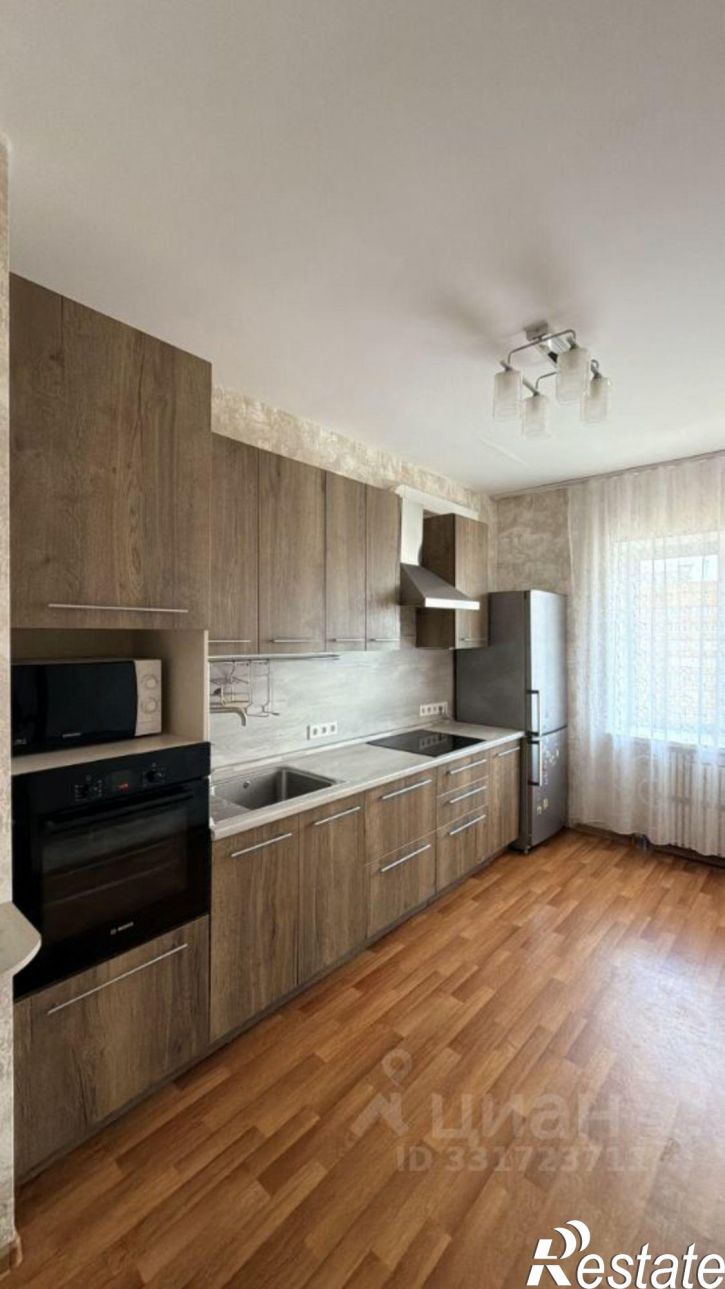 2-комн квартира ул 45 стрелковой дивизии, 249/1,  д. 249/1
