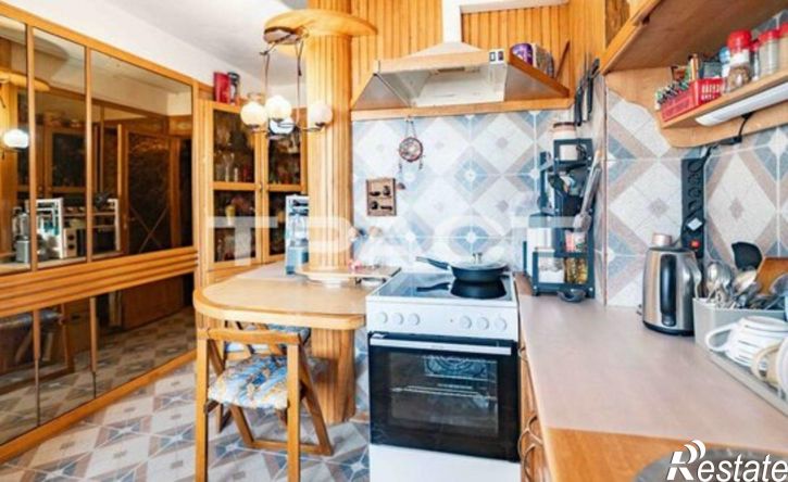 3-комн квартира ул Остужева, 3,  д. 3