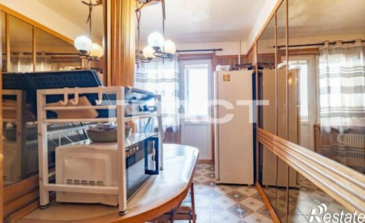 3-комн квартира ул Остужева, 3,  д. 3