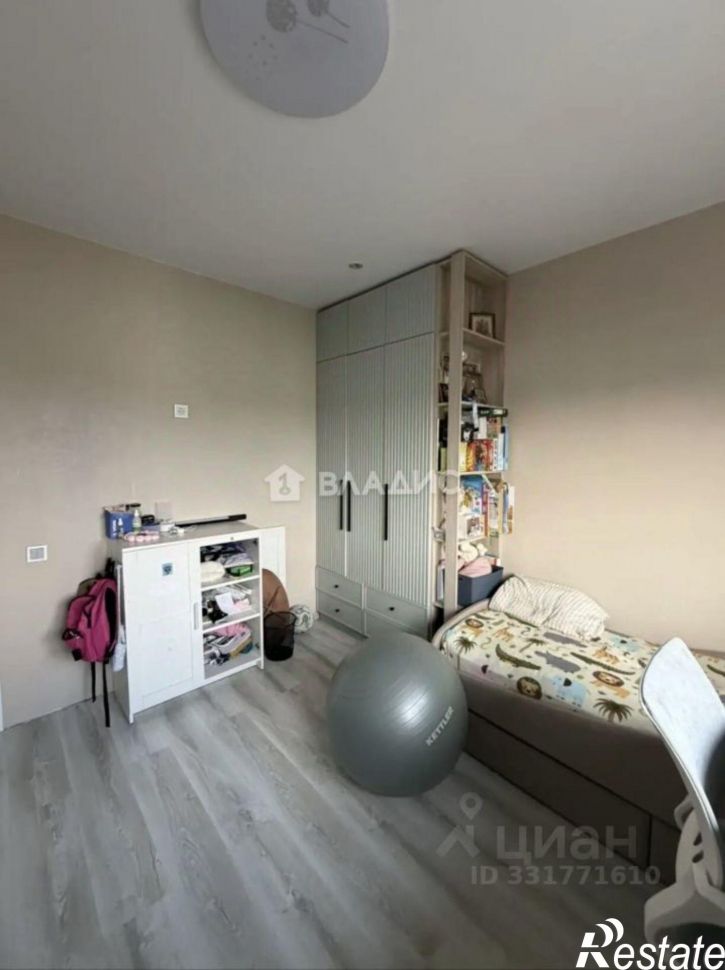 2-комн квартира ул Загоровского, 1,  д. 1