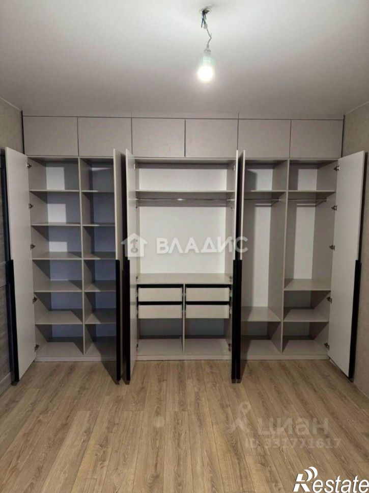 2-комн квартира ул Ленинградская, 24,  д. 24