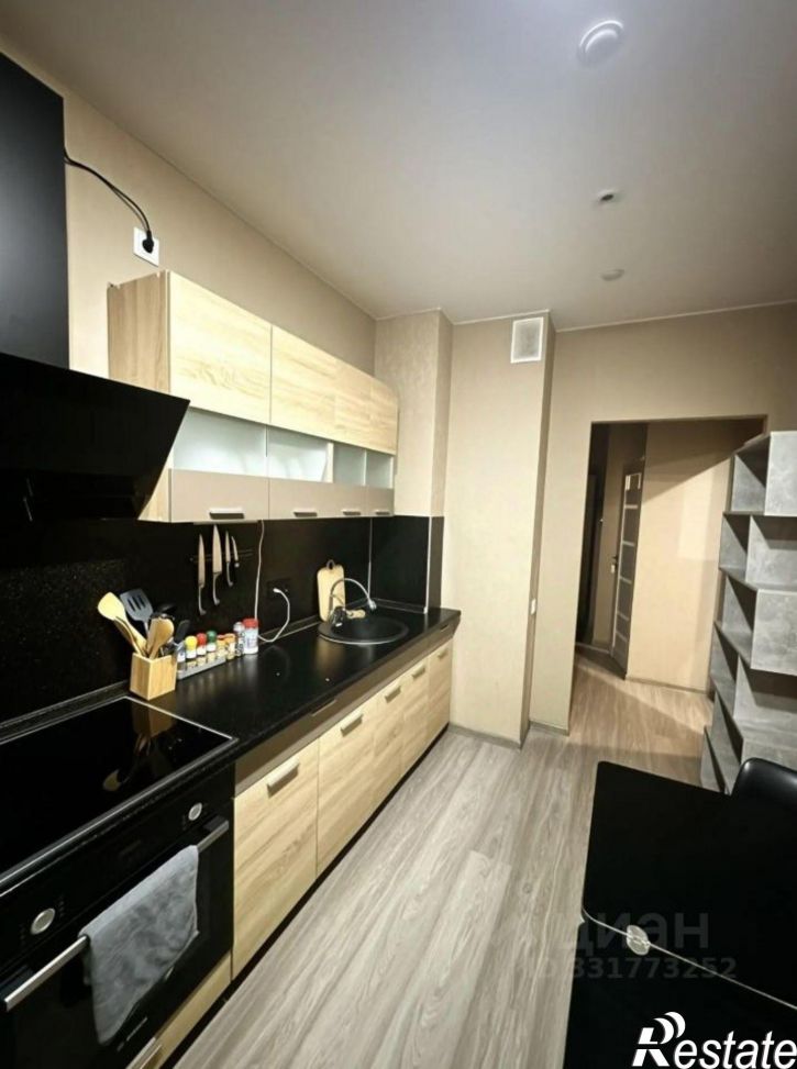 1-комн квартира наб Максима Горького, 49б,  д. 49б