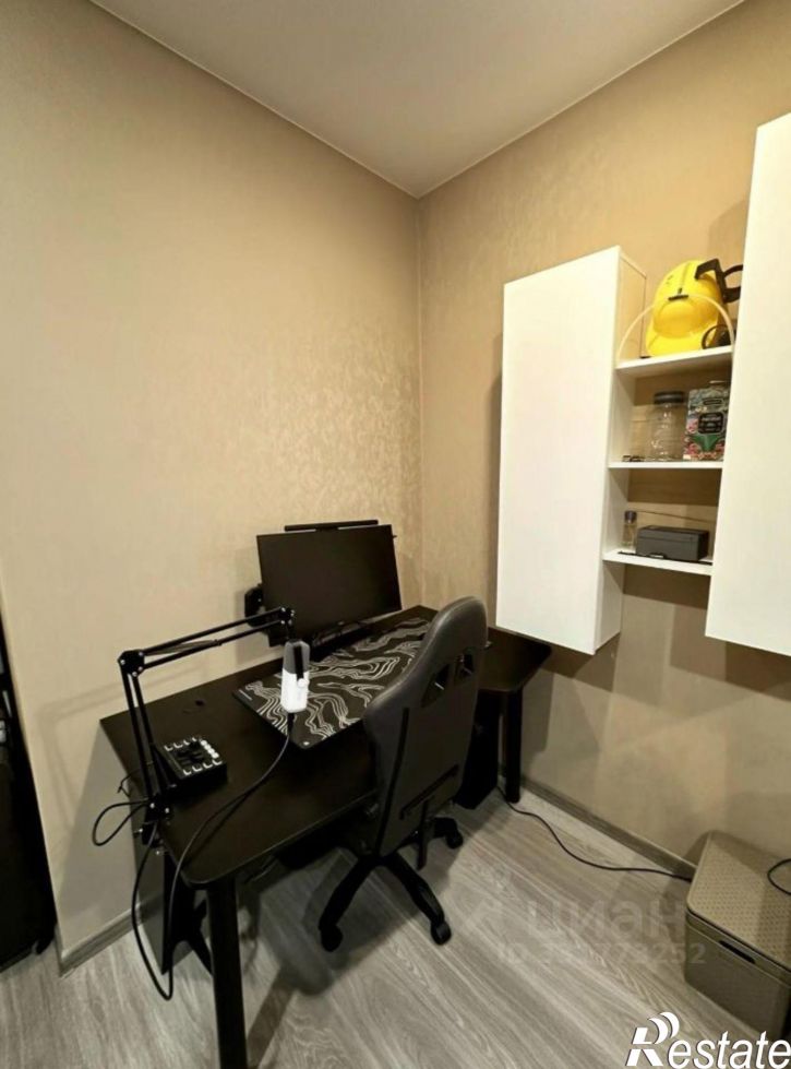 1-комн квартира наб Максима Горького, 49б,  д. 49б