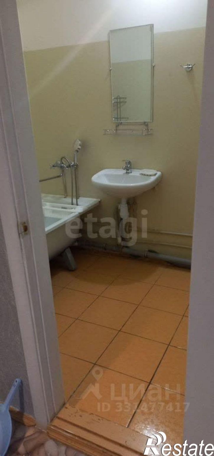 1-комн квартира ул 60 Армии, 21,  д. 21
