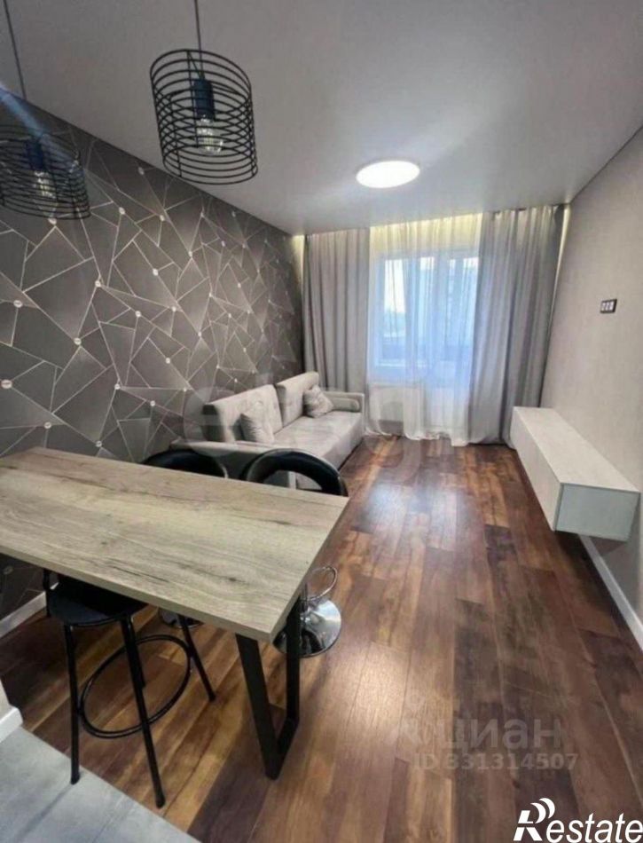 2-комн квартира Ленинский пр-кт, 215в,  д. 215в