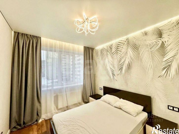 2-комн квартира Ленинский пр-кт, 215в,  д. 215в