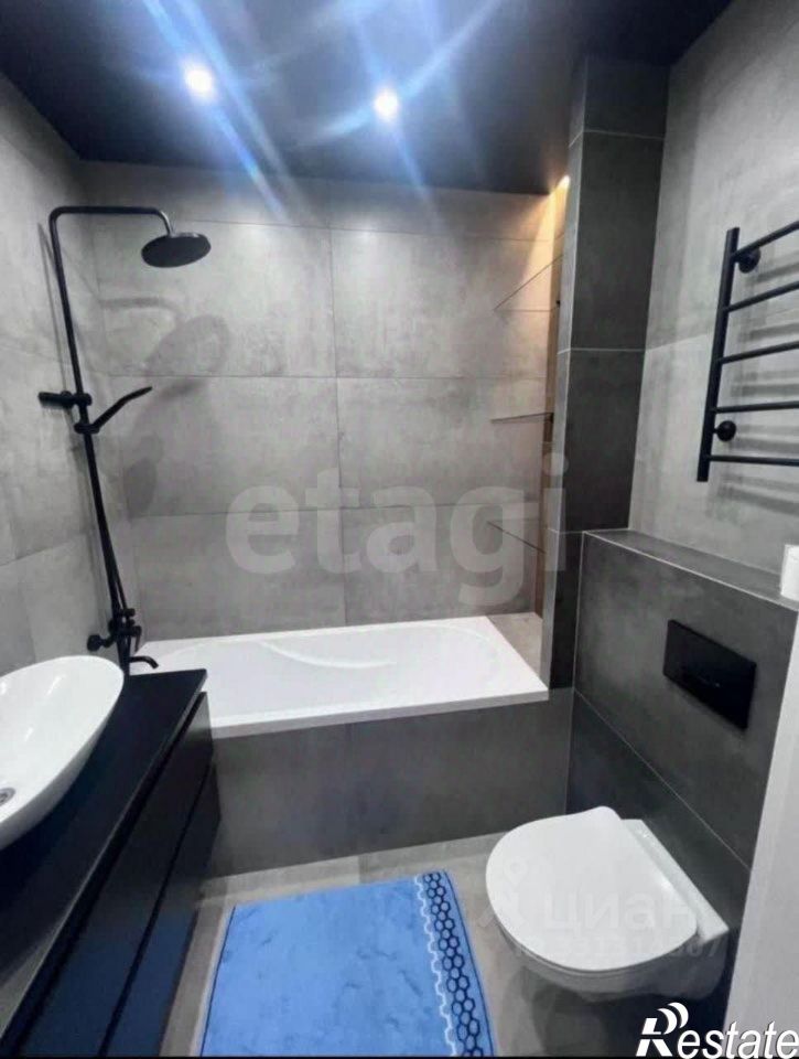 2-комн квартира Ленинский пр-кт, 215в,  д. 215в