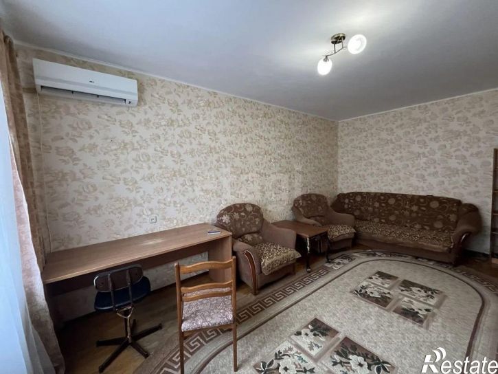 2-комн квартира ул Кропоткина, 1,  д. 1