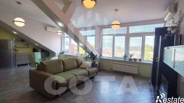 2-комн квартира ул Комиссаржевской, 15б,  д. 15б