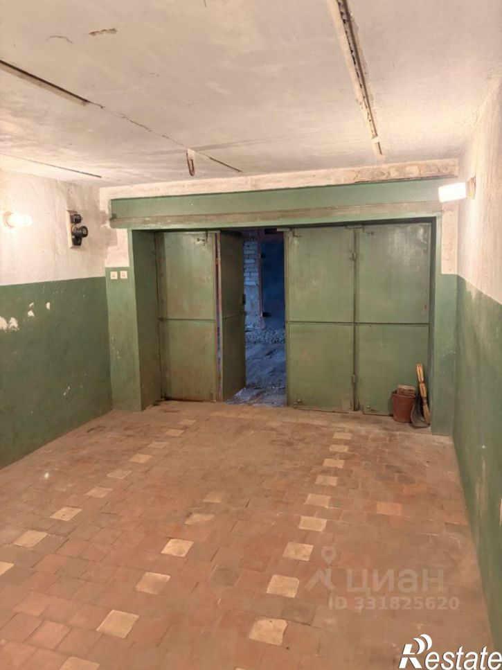 Гараж/парковка пр-кт Патриотов, 33,  д. 33