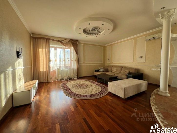 3-комн квартира ул Пятницкого, 28,  д. 28