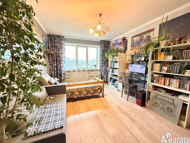 2-комн квартира ул 45 стрелковой дивизии, 223,  д. 223